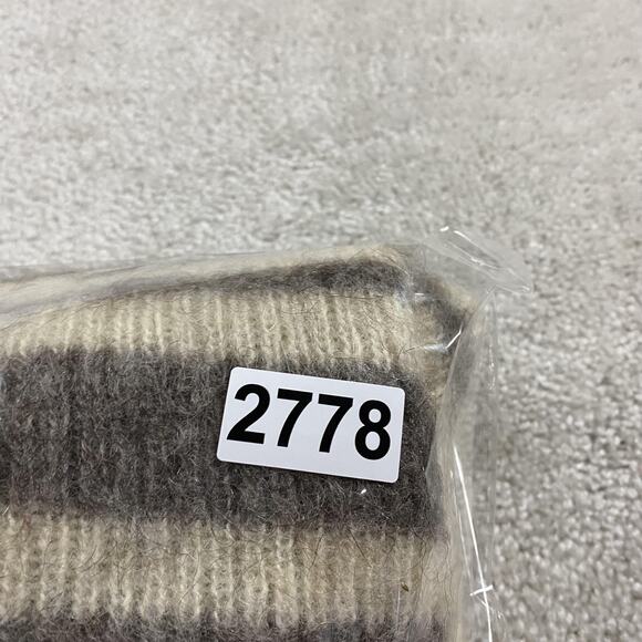 VTG Eider Knit Sweater Womens S Cream Gray Striped Turtleneck Iceland Wool Hair - Picture 7 of 7